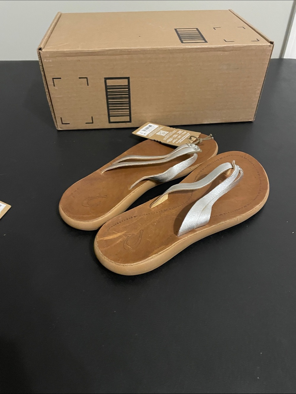 Olukai Kapehe Luana Silver/Sahara Women’s JB - Picture 4 of 5